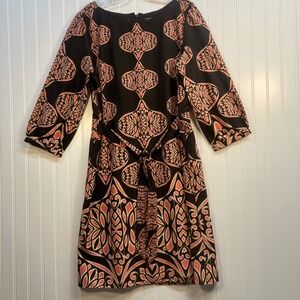 Ann Taylor Brown Coral Medallion Print 3/4 Sleeve Shift Dress Size L Tie‎ Waist